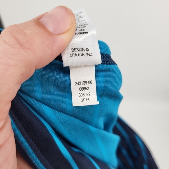 Athleta Chaturanga Crop Capri High Rise Leggings Striped Blue Medium - Picture 6 of 9